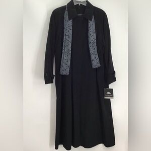 FleetStreet NWT Women’s Rain Wear All weather Trench Coat Lined w/Scarf size 10